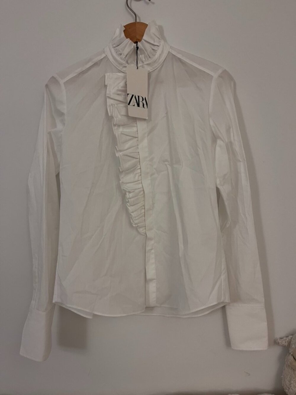 NWT Zara white blouse S